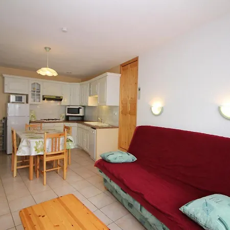 Apartment 2 Pieces Au Mont-dore, 300m Des Thermes, Rez-de-chaussee, Classe 2 Etoiles - Fr-1-608-112 Le Mont-Dore